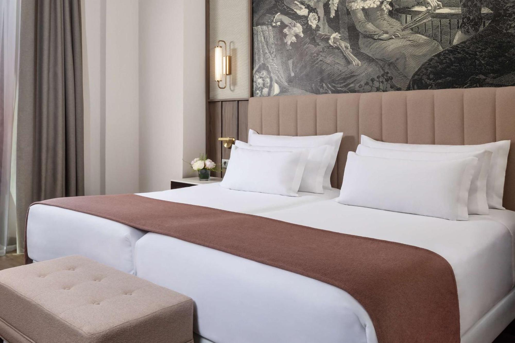 Nh Collection Victoria Hotel Granada Eksteriør billede