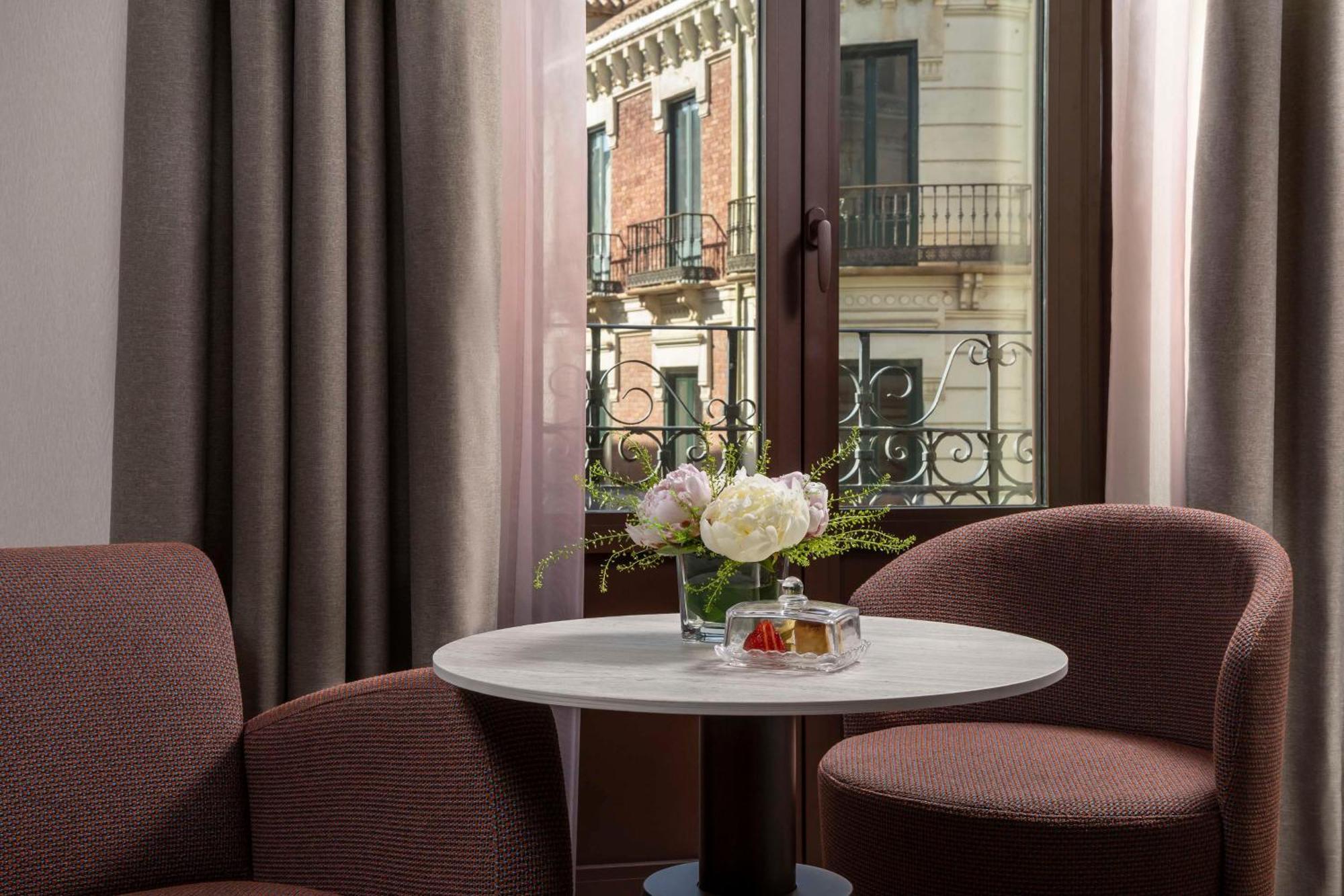 Nh Collection Victoria Hotel Granada Eksteriør billede