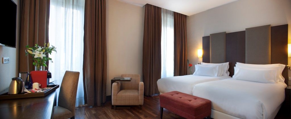 Nh Collection Victoria Hotel Granada Eksteriør billede